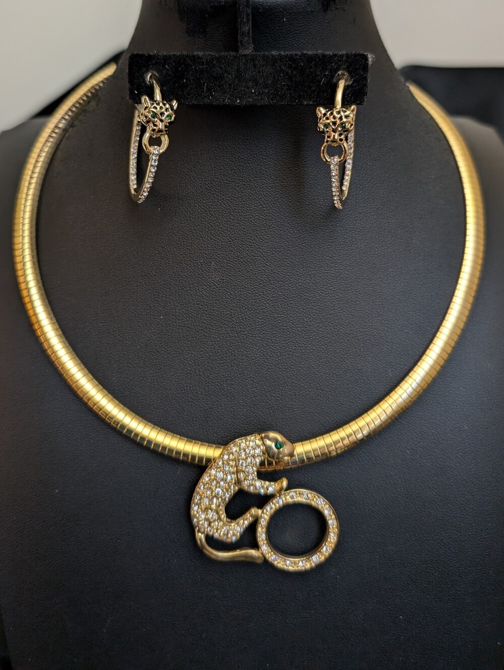Spectacular Panther Pendant/Brooch On Gold Omega & Matching Earrings